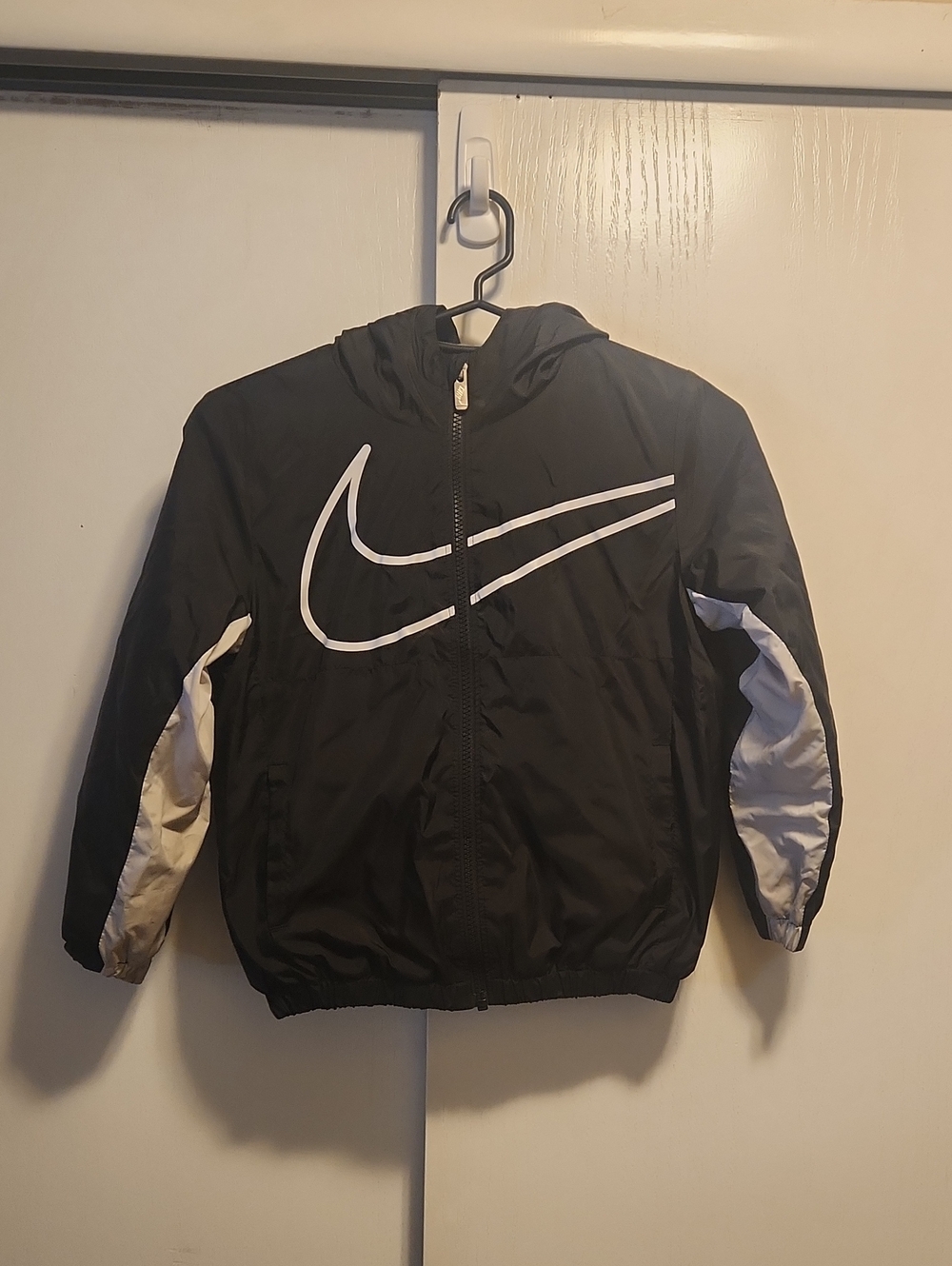 Nike Black and White Kids Hooded Fleece Lined Windbreaker Jacket